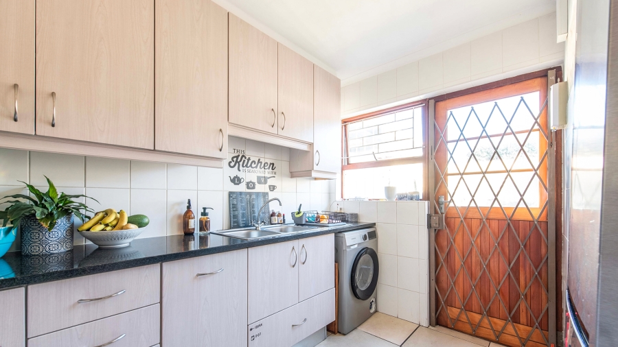 3 Bedroom Property for Sale in Monte Vista Western Cape